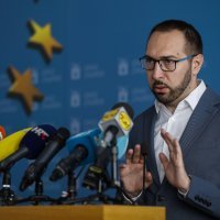 Redovitu konferenciju održali su zagrebački gradonačelnik Tomašević i zamjenica Dolenec