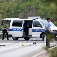 Zbog teške prometne nesreće zatvorena Jadranska magistrala kod Vodica, poginuo motociklist