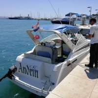 U Splitu planuo gliser