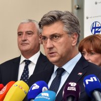 Potpisivanje Ugovora za radove na projektu pruge na dionici Hrvatski Leskovac -Karlovac