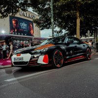 Audi se udružio s Netflixom na filmu 'Sivi čovjek'