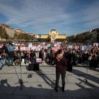 Zagreb: Na Trgu kralja Tomislava 2019. godine održan prosvjed "Pravda za djevojčice"