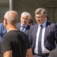 Premijer Plenković u društvu gradonačelnika Buzeta Damira Kajina obišao je Istarski vodovod