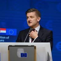 Ulazak Hrvatske u eurozonu