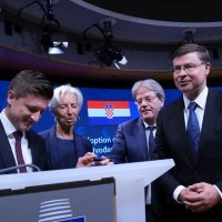 Ulazak Hrvatske u eurozonu