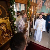 Patrijarh Porfirije održao misu u crkvi gdje je svećenik bio Teslin otac