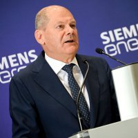 Olaf Scholz u Siemensovoj tvornici gdje je obavljen remont turbine Sjevernog toka 1
