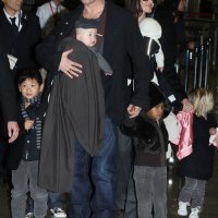 Brad Pitt i Angelina Jolie s djecom