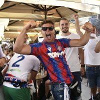 Split - navijači Hajduka na Rivi prije utakmice Hajduk - Vitoria