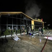 Trinaest osoba poginulo u požaru na Tajlandu