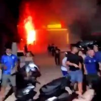 Trinaest osoba poginulo u požaru na Tajlandu