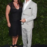 Keely Shaye Smith i Pierce Brosnan