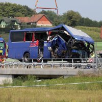 Izvlačenje autobusa na A4