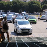 Gužve u Trajektnoj luci Split u jeku turističke sezone