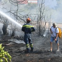 Požar u zadarskom naselju Plovanija