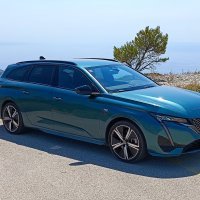 Peugeot 308 SW Hybrid 225 e-EAT8 GT