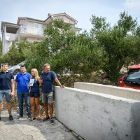 Nikola Grmoja sa Skorin Kapovima