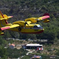 Hrvatski kanaderi u akcijama