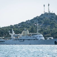 Jahta Christina O usidrena ispred Šibenika