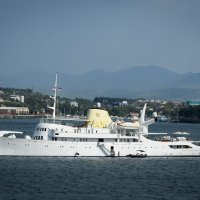 Jahta Christina O usidrena ispred Šibenika