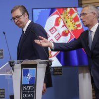 Stoltenberg se susreo s Vučićem