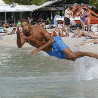 Picigin na plaži Bačvice