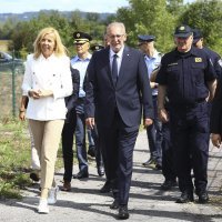 Sastanak Davora Božinovića i Tatjane Bobnar