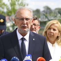 Sastanak Davora Božinovića i Tatjane Bobnar