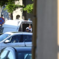 Privođenje optuženih za napad i ubojstvo zaštitara