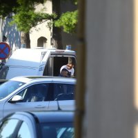 Privođenje optuženih za napad i ubojstvo zaštitara