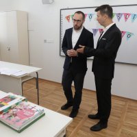 Gradonačelnik Tomašević obišao je obnovljenu školu Dr. Ivan Merz