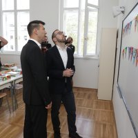 Gradonačelnik Tomašević obišao je obnovljenu školu Dr. Ivan Merz