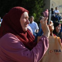 Okupljanje vjernika prije ceremonije otvorenja Islamskog centra u Sisku
