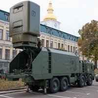 Lansirno vozilo za Neptune s podignutim radarom