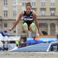 Natjecanje u troskoku Hanžekovićevog memorijala na Trgu bana Jelačića u Zagrebu