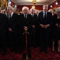 Vijeće za nasljeđivanje trona