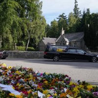 Lijes s tijelom kraljice Elizabete putuje u Edinburgh