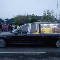 Tisuće su dočekale lijes kraljice Elizabete u Londonu