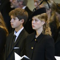 Lady Louise Windsor i James, vikont Severn