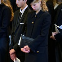 Lady Louise Windsor i James, vikont Severn