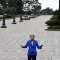 Ursula von der Leyen i Volodimir Zelenski