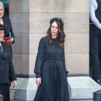 Jacinda Ardern odala počast kraljici