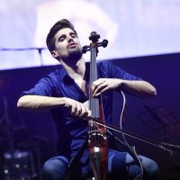 2Cellos
