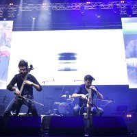 2Cellos