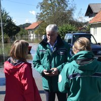 U Brodarcima izjave su dali generalni direktor Hrvatskih voda Zoran Đuroković i Damir Trut, ravnatelj Ravnateljstva civilne zaštite