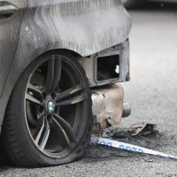 U Vrapču izgorjela dva auta