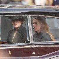 Princeze Eugenie i Beatrice