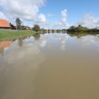 Vodeni val niz rijeku Kupu probio nasip