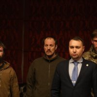 Oslobođeni zapovjednici Azova