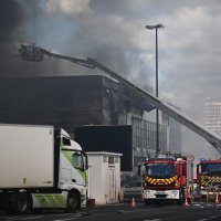 Požar na tržnici Rungis u Parizu